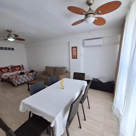 Apartment Aries *